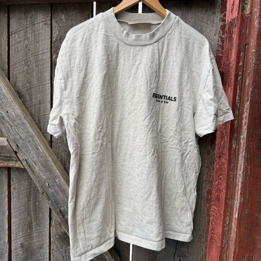 Fear of God ESSENTIALS Core Collection‎ Classic Short Sleeve Tee - Light Oatmeal